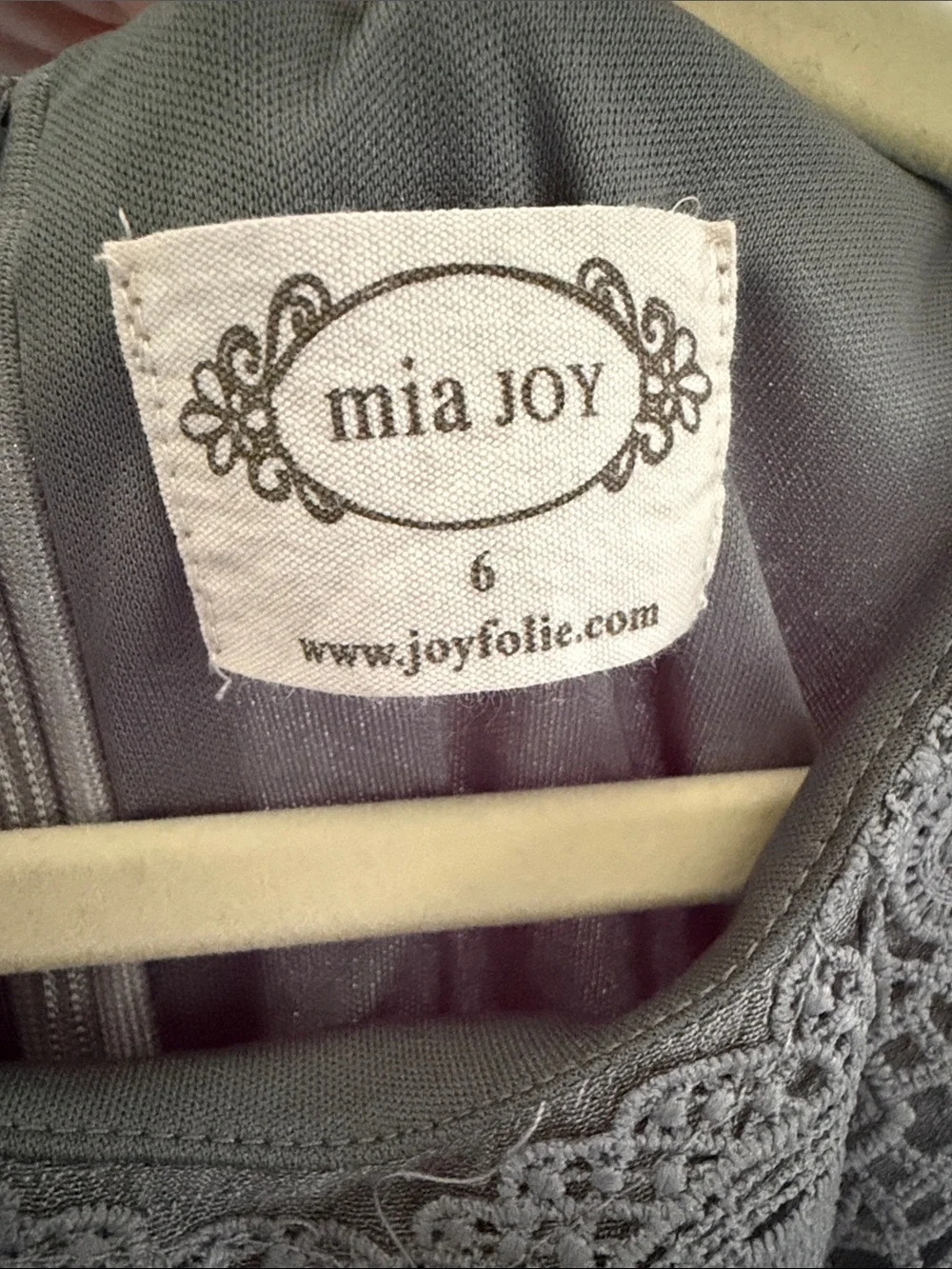 Girls' Gray/Green Lace-Trim Maxi Dress